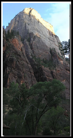 Landmarks in Zion National Park: Great White Throne